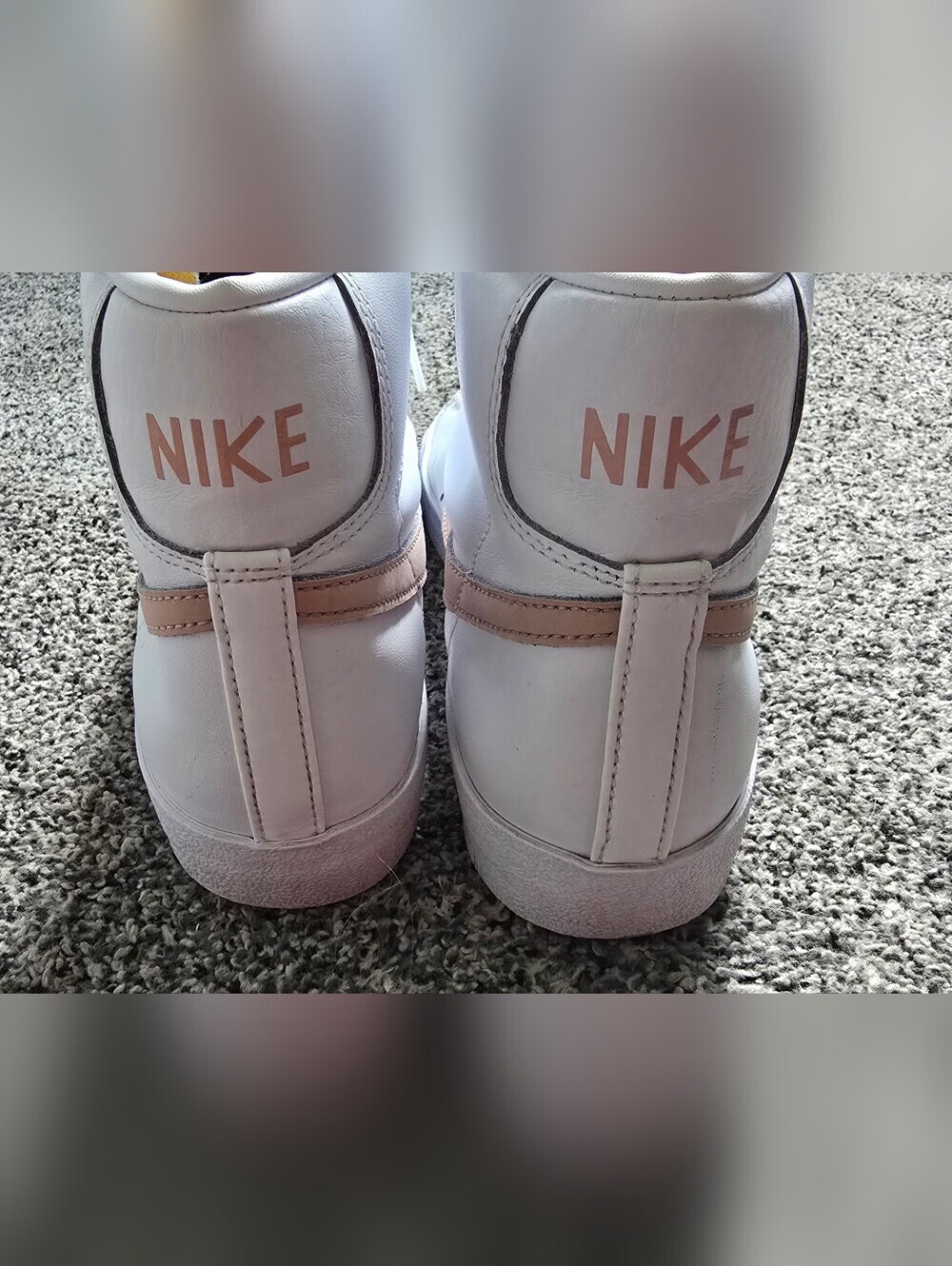 Nike Blazer Mid '77 Vintage White Pink Oxford Sneakers Size 9.5 - Picture 7 of 12